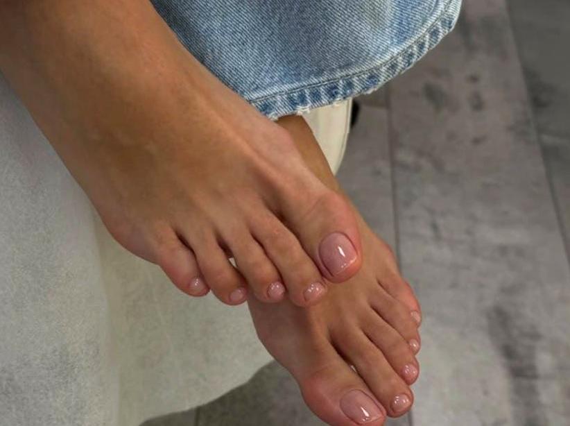 Guide to Nurturing Beautiful and Healthy Feet