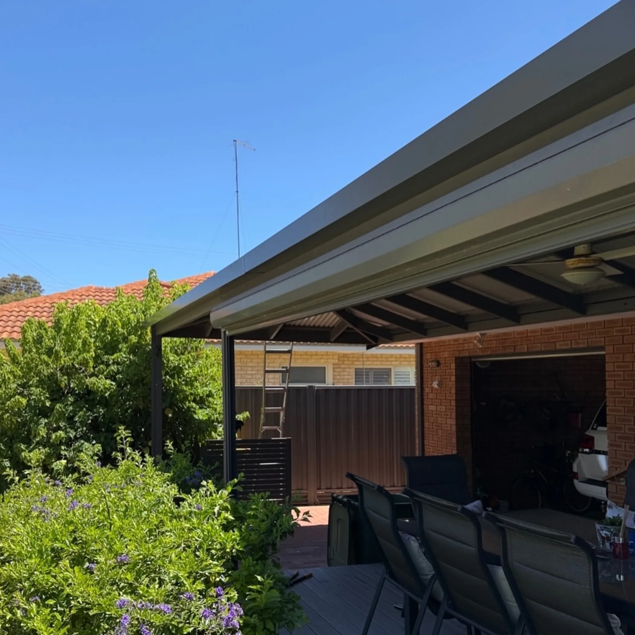 custom metal gutters and downpipes